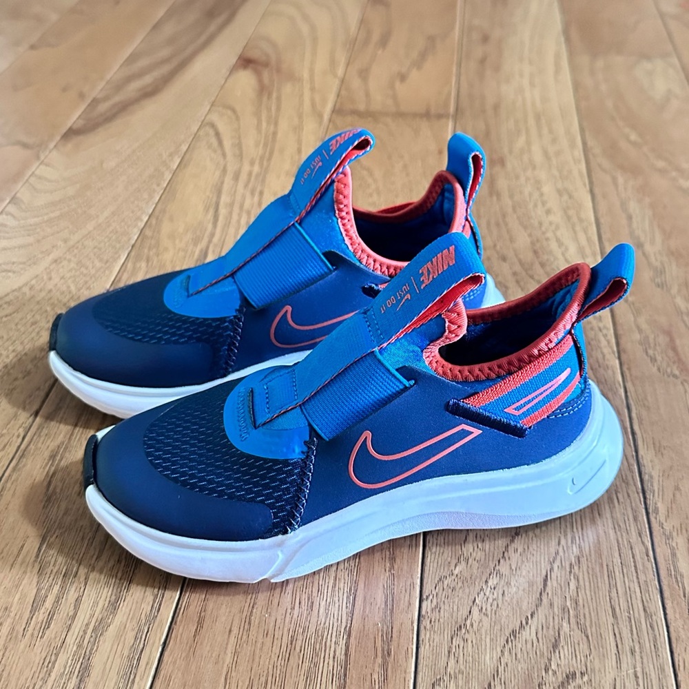 Boys Nike Flex Runner Sneakers